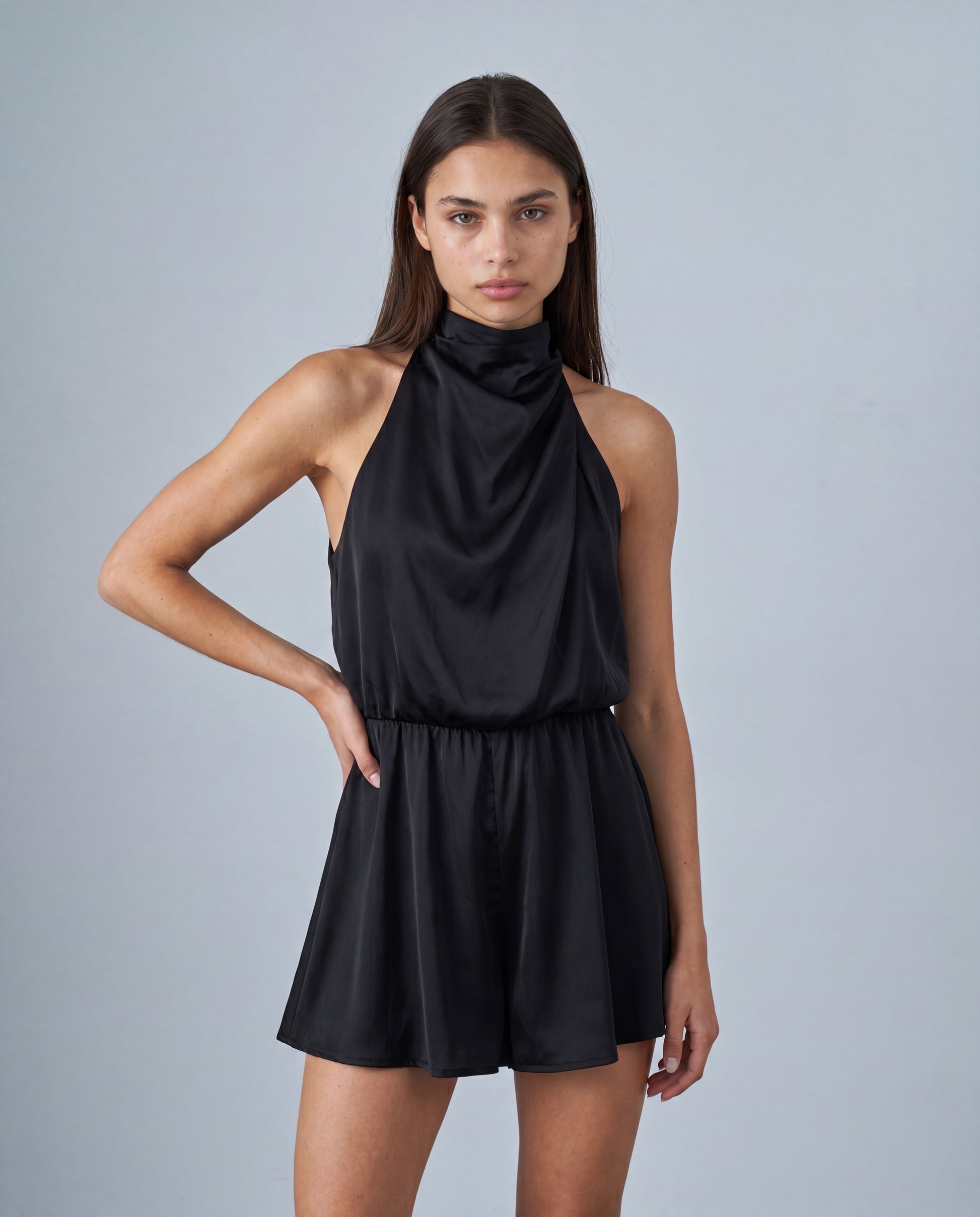 HELEN black front
